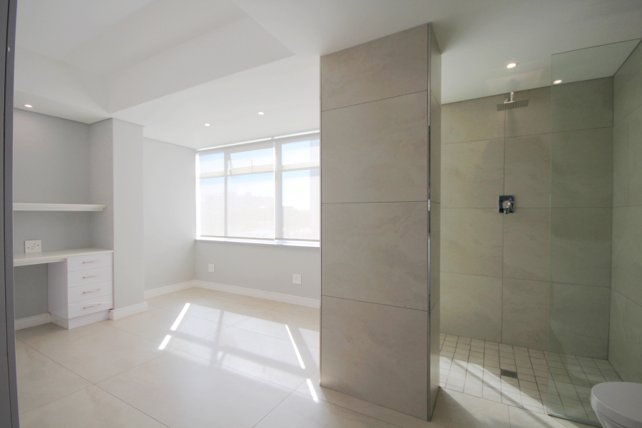 3 Bedroom Property for Sale in Three Anchor Bay Western Cape